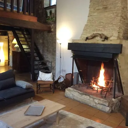Annexe Du Mesnil * Le Tourne