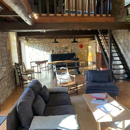 Annexe Du Mesnil *