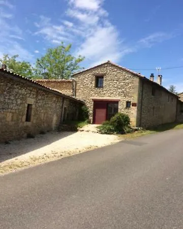 Annexe Du Mesnil 펜션