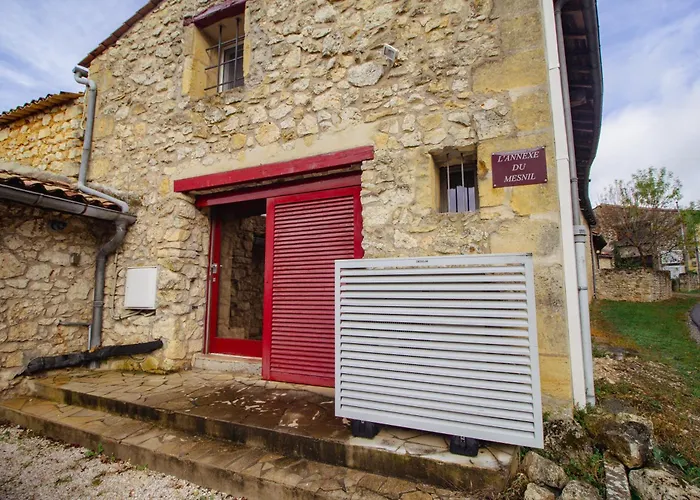 Annexe Du Mesnil Le Tourne