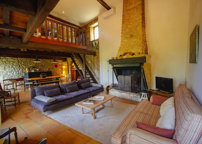 Annexe Du Mesnil Le Tourne