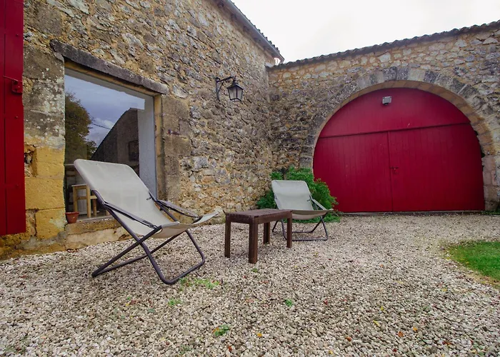 Annexe Du Mesnil * Le Tourne